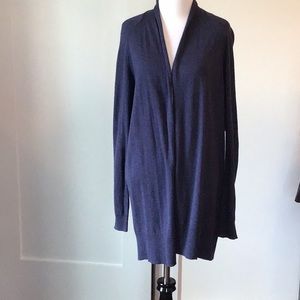 Gap Long blue light sweater